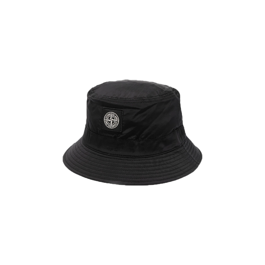 STONE ISLAND NYLON BUCKET HAT IN BLACK