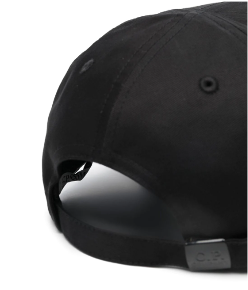 CP COMPANY LOGO CAP IN BLACK