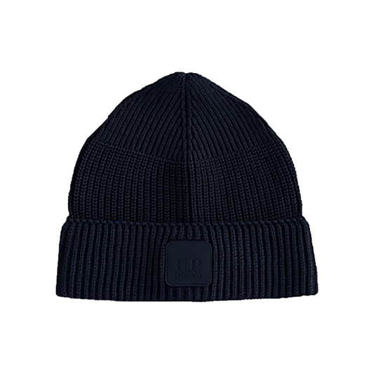 CP COMPANY METROPOLIS RIBBED BEANIE IN NAVY